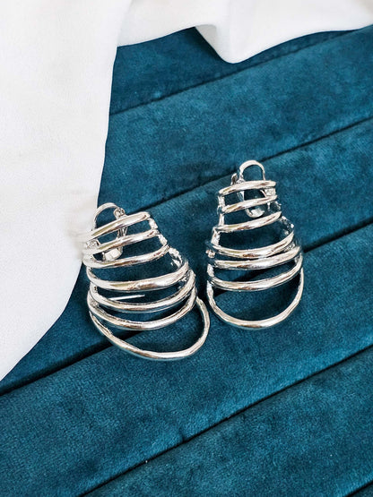 Multi Rings Ear Cuff