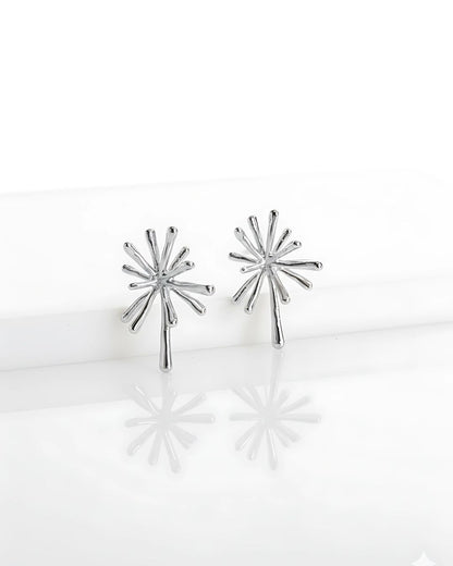 Mini Dagger Stud