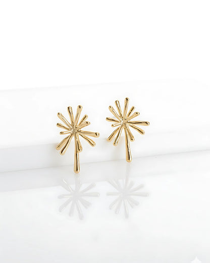 Mini Dagger Stud