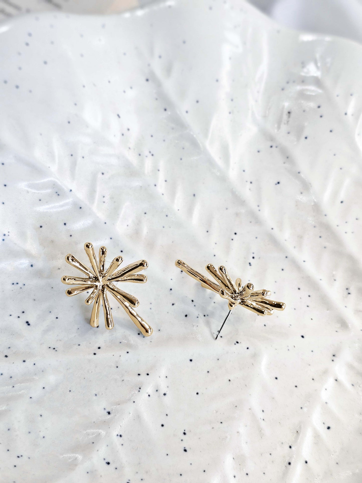 Mini Dagger Stud