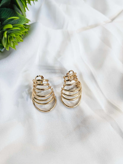 Multi Rings Ear Cuff