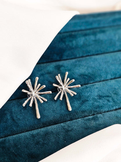 Mini Dagger Stud