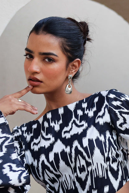 Spatial Chic Danglers